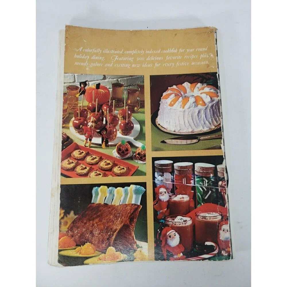 Holiday Cookbook Assemblies of God Women 900 Recipes for All Holidays VTG 1971